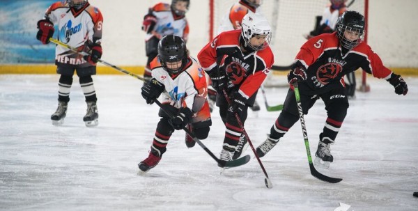 Черлакская "Юность" не смогла затмить омский "Кристалл"