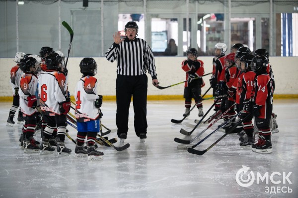 Черлакская "Юность" не смогла затмить омский "Кристалл"