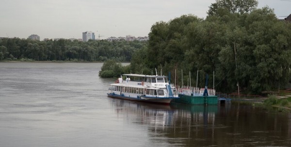 Омичи желают пересесть с автобусов на теплоходы