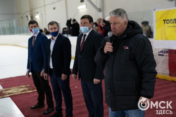 Черлакская "Юность" не смогла затмить омский "Кристалл"