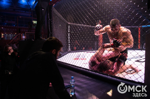 5:0. Команда Александра Шлеменко разгромно выиграла домашний турнир по ММА