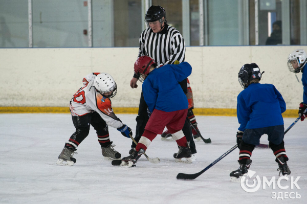 Черлакская "Юность" не смогла затмить омский "Кристалл" Черлакская "Юность" не смогла затмить омский "Кристалл"