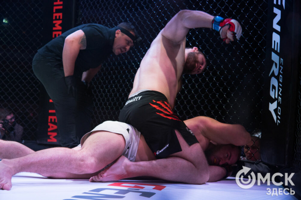 5:0. Команда Александра Шлеменко разгромно выиграла домашний турнир по ММА