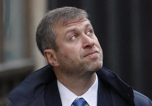 Британские СМИ извинились перед экс-хозяином Омского НПЗ Абрамовичем