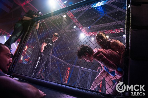 5:0. Команда Александра Шлеменко разгромно выиграла домашний турнир по ММА