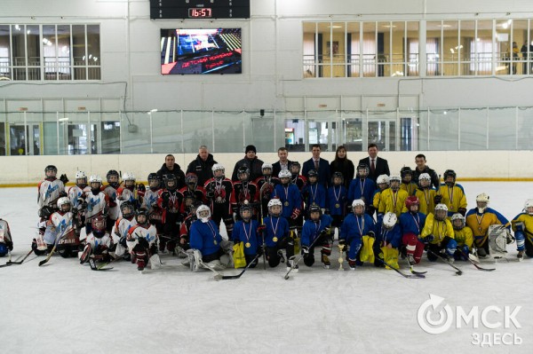 Черлакская "Юность" не смогла затмить омский "Кристалл"