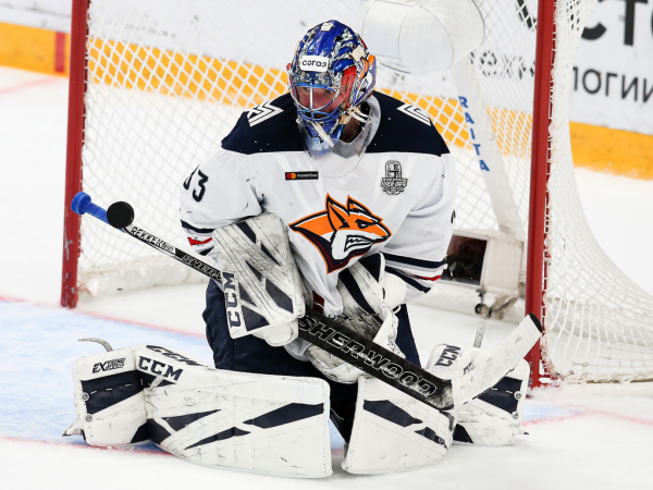 Толчинский приносит победу в овертайме! «Авангард» сравнял счёт в серии с «Магниткой»
Толчинский приносит победу в овертайме! «Авангард» сравнял счёт в серии с «Магниткой»