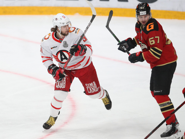 
        Прошли первый раунд плей-офф! «Авангард» победил «Автомобилист» в пятом матче серии
      