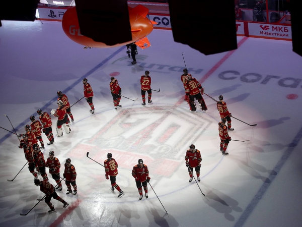 
        Прошли первый раунд плей-офф! «Авангард» победил «Автомобилист» в пятом матче серии
      