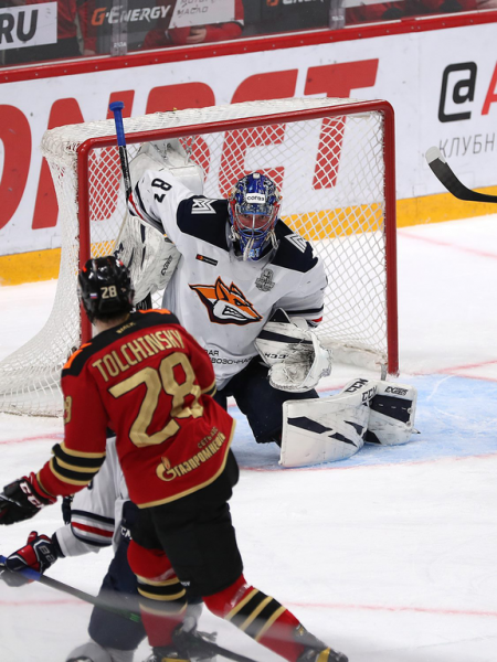 «После таких овертаймов на два года стареешь». Хартли, Шарипзянов и Толчинский после 2 матча 1/2 финала (ВИДЕО)
«После таких овертаймов на два года стареешь». Хартли, Шарипзянов и Толчинский после 2 матча 1/2 финала (ВИДЕО)