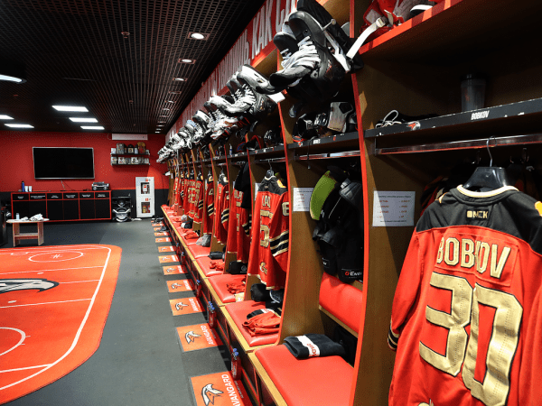 
        ПОДСЛУШАНО: старт плей-офф «Авангарда» | первый матч серии с «Автомобилистом» (ВИДЕО)
      