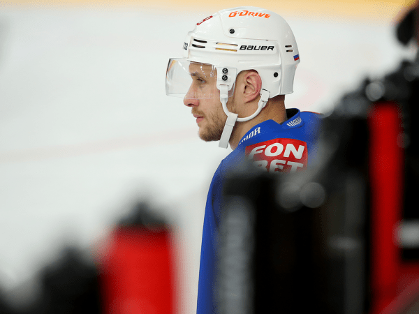 
        Заряжены на четвёртый матч | Алексей Емелин и Боб Хартли перед игрой (ВИДЕО+ФОТО)
      