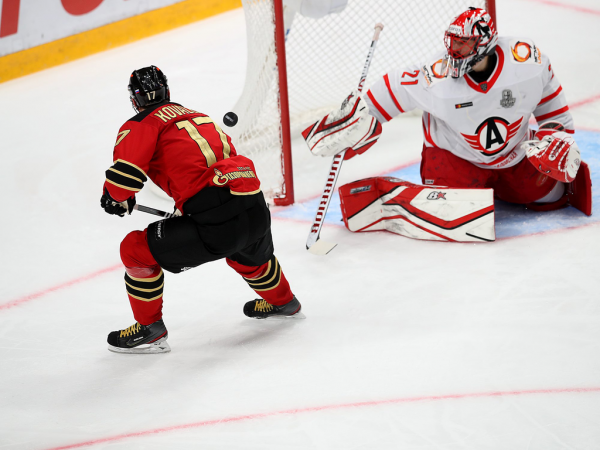 
        ПОДСЛУШАНО: старт плей-офф «Авангарда» | первый матч серии с «Автомобилистом» (ВИДЕО)
      