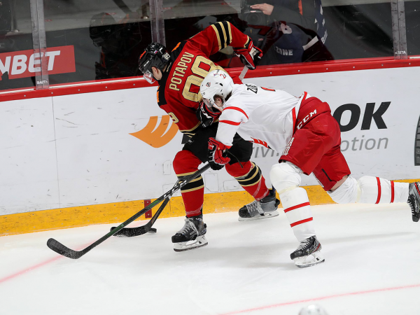 
        ПОДСЛУШАНО: старт плей-офф «Авангарда» | первый матч серии с «Автомобилистом» (ВИДЕО)
      