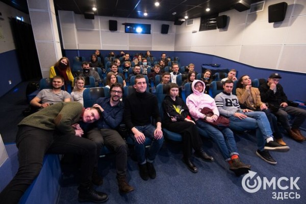 Про хипстеров, мэрию и революцию. Омские режиссёры сняли комедию абсурда