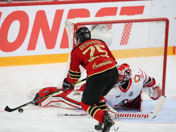 "Авангард" одержал вторую победу в серии с "Автомобилистом"
