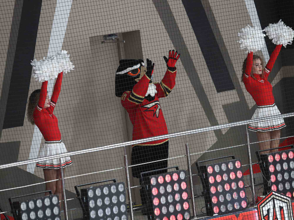 
        Прошли первый раунд плей-офф! «Авангард» победил «Автомобилист» в пятом матче серии
      