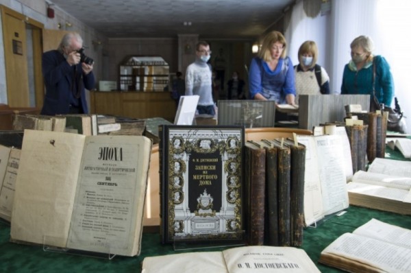 «Омское пространство Достоевского». К 200-летию писателя издан альбом
