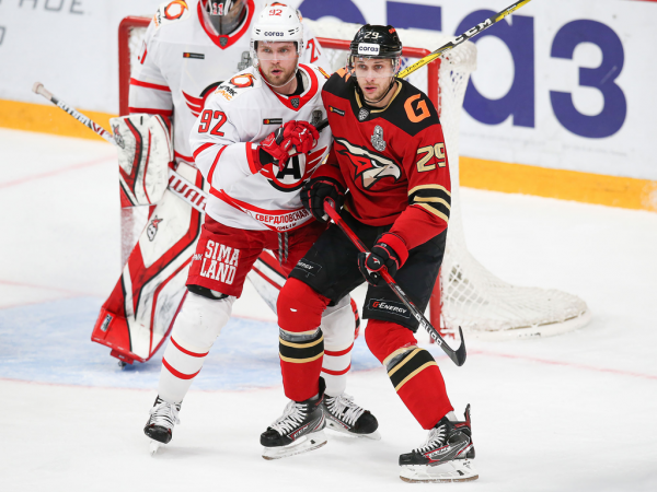 
        ПОДСЛУШАНО: старт плей-офф «Авангарда» | первый матч серии с «Автомобилистом» (ВИДЕО)
      