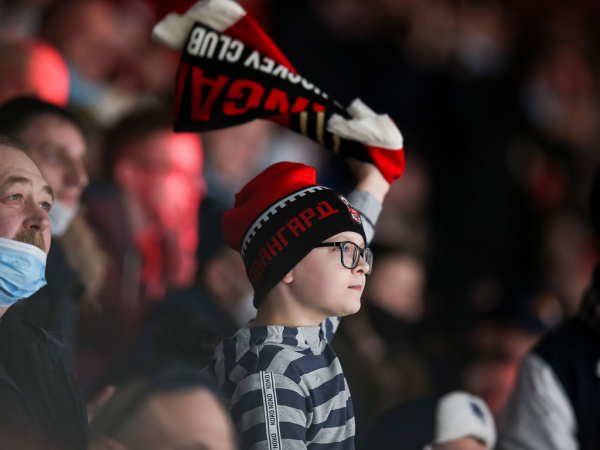 Толчинский приносит победу в овертайме! «Авангард» сравнял счёт в серии с «Магниткой»
Толчинский приносит победу в овертайме! «Авангард» сравнял счёт в серии с «Магниткой»