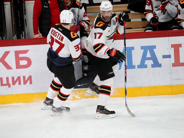 
        Ковальчук решает во втором овертайме! «Авангард» победил «Автомобилист» в четвёртом матче серии
      