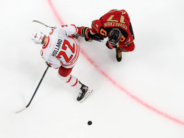 
        ПОДСЛУШАНО: старт плей-офф «Авангарда» | первый матч серии с «Автомобилистом» (ВИДЕО)
      