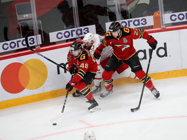 
        Прошли первый раунд плей-офф! «Авангард» победил «Автомобилист» в пятом матче серии
      