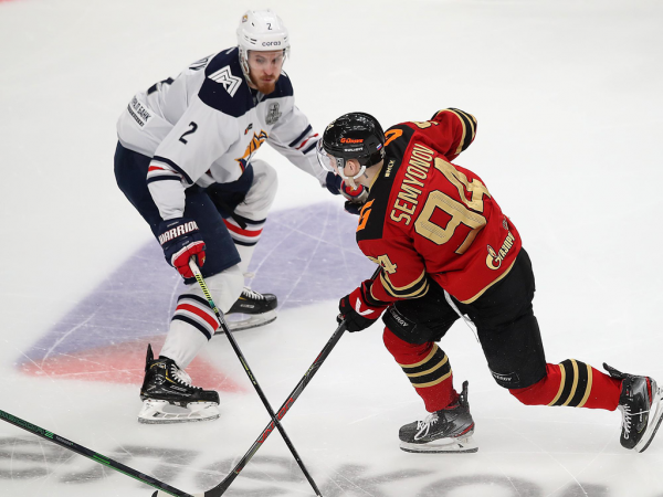 Толчинский приносит победу в овертайме! «Авангард» сравнял счёт в серии с «Магниткой»
Толчинский приносит победу в овертайме! «Авангард» сравнял счёт в серии с «Магниткой»