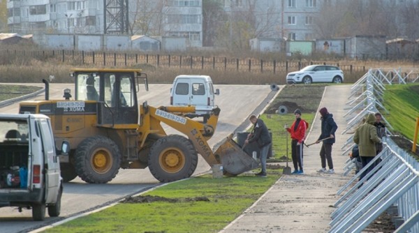 Бурков похвалил омских дорожников на совещании с вице-премьером РФ Хуснуллиным Бурков похвалил омских дорожников на совещании с вице-премьером РФ Хуснуллиным