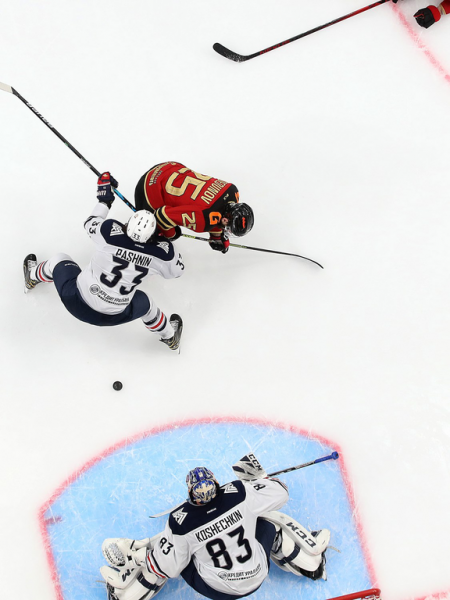 Толчинский приносит победу в овертайме! «Авангард» сравнял счёт в серии с «Магниткой»
Толчинский приносит победу в овертайме! «Авангард» сравнял счёт в серии с «Магниткой»