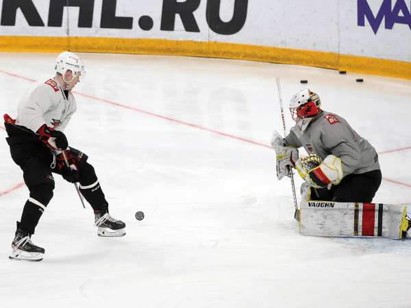 
        Бороться и проявлять характер | Алексей Емелин и Павел Дедунов перед третьей игрой серии с «Металлургом» (ВИДЕО+ФОТО)
      