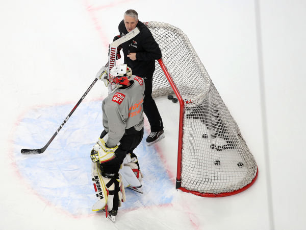 
        «Каждый матч будет крайне увлекательным». Комментарии перед серией с «Металлургом» (ВИДЕО+ФОТО)
      