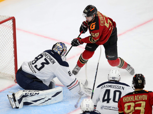 «После таких овертаймов на два года стареешь». Хартли, Шарипзянов и Толчинский после 2 матча 1/2 финала (ВИДЕО)
«После таких овертаймов на два года стареешь». Хартли, Шарипзянов и Толчинский после 2 матча 1/2 финала (ВИДЕО)