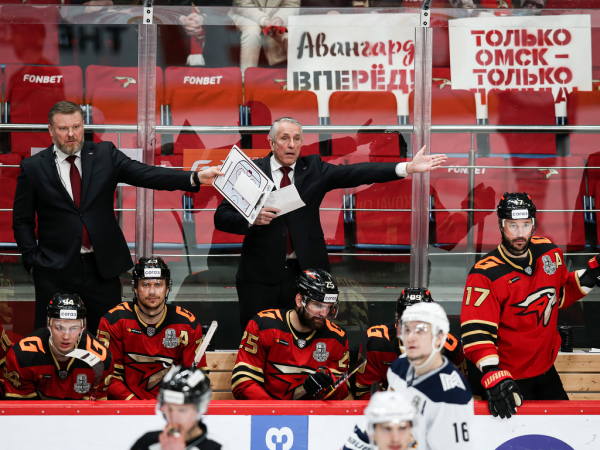 Толчинский приносит победу в овертайме! «Авангард» сравнял счёт в серии с «Магниткой»
Толчинский приносит победу в овертайме! «Авангард» сравнял счёт в серии с «Магниткой»
