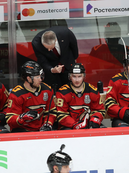 
        Прошли первый раунд плей-офф! «Авангард» победил «Автомобилист» в пятом матче серии
      