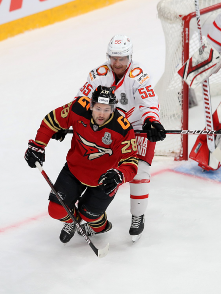 
        ПОДСЛУШАНО: старт плей-офф «Авангарда» | первый матч серии с «Автомобилистом» (ВИДЕО)
      