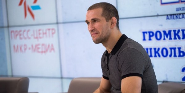 Омский "Тигр" задушил соперника за 5 минут Омский "Тигр" задушил соперника за 5 минут