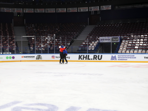 
        Бороться и проявлять характер | Алексей Емелин и Павел Дедунов перед третьей игрой серии с «Металлургом» (ВИДЕО+ФОТО)
      