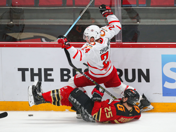 
        Прошли первый раунд плей-офф! «Авангард» победил «Автомобилист» в пятом матче серии
      