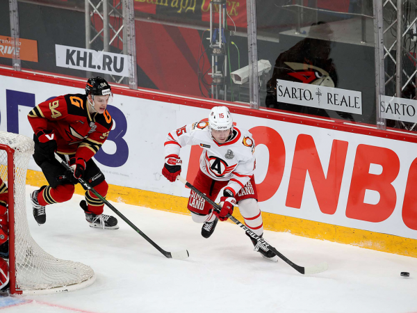 
        ПОДСЛУШАНО: старт плей-офф «Авангарда» | первый матч серии с «Автомобилистом» (ВИДЕО)
      