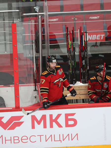 
        ПОДСЛУШАНО: старт плей-офф «Авангарда» | первый матч серии с «Автомобилистом» (ВИДЕО)
      