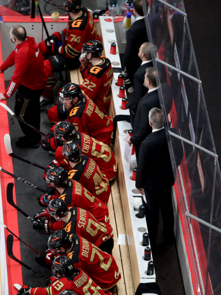 «После таких овертаймов на два года стареешь». Хартли, Шарипзянов и Толчинский после 2 матча 1/2 финала (ВИДЕО)
«После таких овертаймов на два года стареешь». Хартли, Шарипзянов и Толчинский после 2 матча 1/2 финала (ВИДЕО)