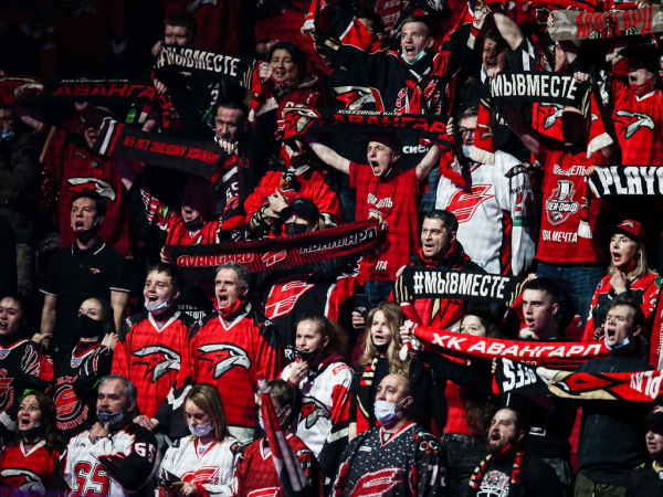 Толчинский приносит победу в овертайме! «Авангард» сравнял счёт в серии с «Магниткой»
Толчинский приносит победу в овертайме! «Авангард» сравнял счёт в серии с «Магниткой»