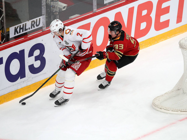 
        ПОДСЛУШАНО: старт плей-офф «Авангарда» | первый матч серии с «Автомобилистом» (ВИДЕО)
      