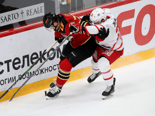 
        Прошли первый раунд плей-офф! «Авангард» победил «Автомобилист» в пятом матче серии
      