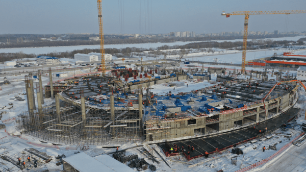 
        Смотрим на ледовое поле «Арены Омск» с уровня третьего этажа! (ВИДЕО+ФОТО)
      