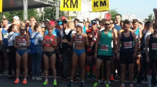 В юбилейном марафоне приняли участие более 7 тысяч человек со всего мира