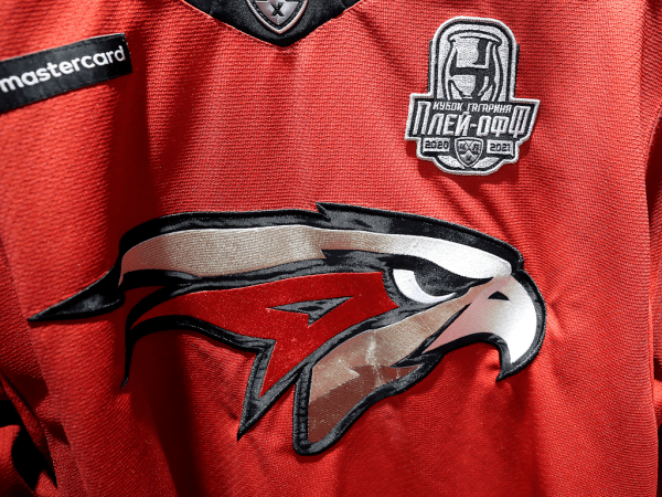 
        ПОДСЛУШАНО: старт плей-офф «Авангарда» | первый матч серии с «Автомобилистом» (ВИДЕО)
      