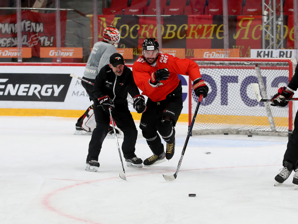 
        «Каждый матч будет крайне увлекательным». Комментарии перед серией с «Металлургом» (ВИДЕО+ФОТО)
      