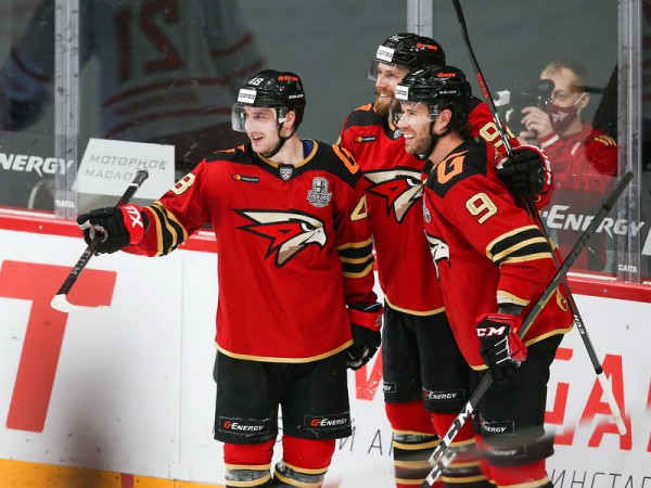 
        &laquo;Характер и спецбригады решили исход серии&raquo;. Хартли, Секач и Готовец после 5 матча 1/4 финала (ВИДЕО)
      